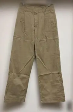 UNIQLO ベージュ チノパン ウエスト61cm