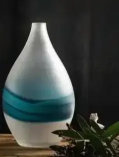 陶器製ストライプ花瓶 茶色deuwst1 - メルカリ