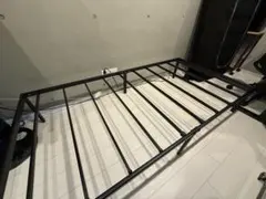 Zinus シングルベッドフレーム スチール製 ブラック