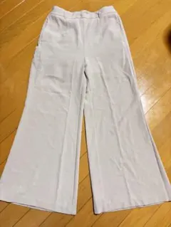 GU ベージュ　パンツLサイズ