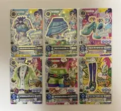 アイカツカード　ジオメトリックコーデ　マドラスチェックコーデ