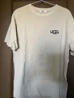 UGG ベージュ Tシャツ Lサイズのサムネイル