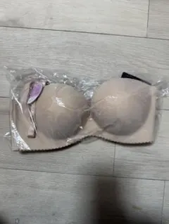 aimerfeel パーフェクトストラップレス D65ブラジャー ベージュ