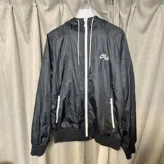 NIKE レース刺繍ロゴ ウィンドブレーカー ブラック | Mercari