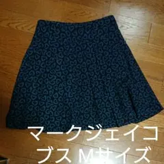 スカートのサムネイル