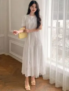 【完売】SHEIN DAZY レース刺繍ワンピース ホワイト 半袖