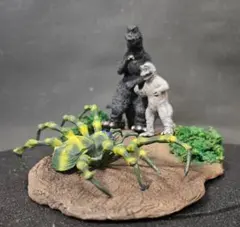 ウルトラ怪獣ソフビ 再生ドラコ リペイント完成品 - メルカリ
