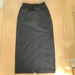 UNIQLO ウルトラストレッチアクティブナローマキシスカート　ブラック M