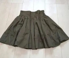 ほゆな様専用★クレドソル　モスグリーンスカートM