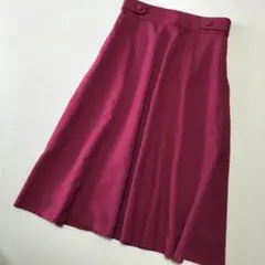 Perle Peche ペルルペッシュ　　フレア　お上品　膝下　　スカートのサムネイル