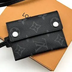【未使用級美品】ルイヴィトン ポルト カルト オンストラップ カードケース 黒