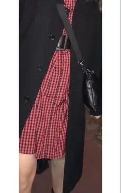 H&M 赤黒チェック フリル襟 ワンピース XL