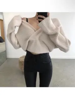 カシュクールボリュームスリーブ ショート丈 ニット トップス