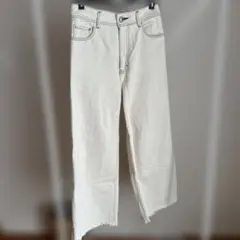 PUBLIC DENIM ホワイト ストレートデニムのサムネイル