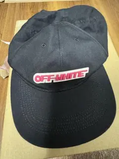 Off-white 帽子のサムネイル