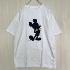 スーパーサンクス【M】ディズニー　ミッキープリント　Tシャツ　半袖　クルーネックのサムネイル