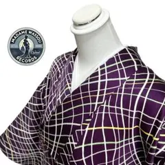 物 小紋 カジュアル 正絹 幾何学模様 光沢 パープル 中古 綺麗 Ｍ寸 MWR