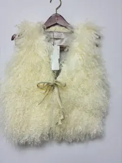 【新品】huitieme nid ファー ベスト リボン付き