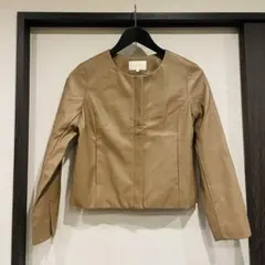 BEAMS ノーカラーレザージャケット S ベージュ