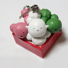 もちばけ　キーホルダー　肆ノ巻　ボールチェーン　フィギュア　あられ　ガチャガチャ