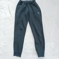 プーマ 黒 ジョガーパンツ トレパン ジャージ スポーツ 運動 ルームウエア