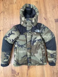 ノースフェイス　バルトロライトジャケット　ウッドランドカモ　Mサイ