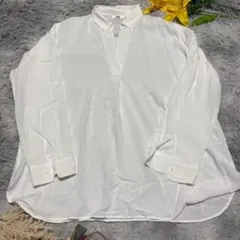 ユニクロ スキッパーシャツ Vネック 長袖 オーバーサイズ XL ホワイトのサムネイル