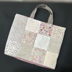 リバティ　パッチワークトートバッグ　ハンドメイド　レッスンバッグ