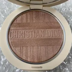 ディオールスキン フォーエヴァー クチュール ルミナイザー / 002