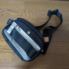 ボディバッグ　ウエストポーチ　THE　SHOP　TKのサムネイル