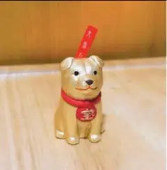 当たり犬 犬の置物　宝くじ　大当たり　おみくじ付き　ゴールド