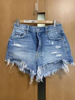 ZARA ショートパンツ