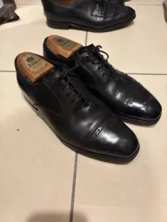 Edward Green キャップトゥ ドレスシューズ ブラックのサムネイル