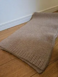 GU ベージュ マフラー フリーサイズ