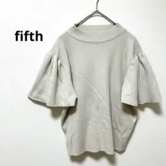 fifth フィフス　トップス 半袖 フレアスリーブ　カットソー　ニット　秋冬M