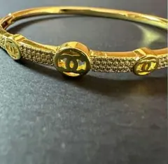 CHANEL ゴールドバングル