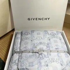 GIVENCHY 掛け布団 ペイズリー柄 ロゴ入りのサムネイル