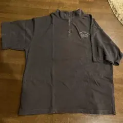 オーバーサイズハーフジップT