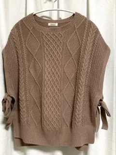 INGNI ニットベスト ケーブル編みブラウン