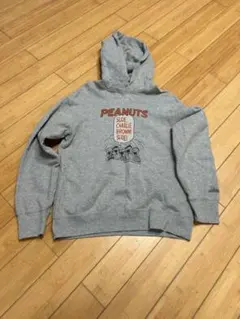 ユニクロ　UNIQLO PEANUTS パーカー グレー　160 スヌーピー