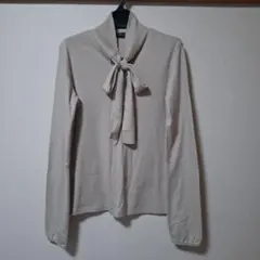 COMME CA ISM ボウタイ 長袖カットソー ベージュ