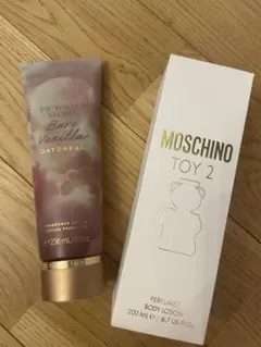 Victoria's Secret & MOSCHINO ボディローションセットのサムネイル