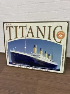 タイタニック TITANIC POP-UP BOOK MartinJenkins - メルカリ