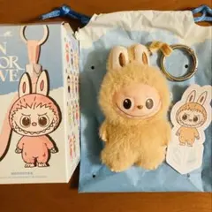 ラブブ イニシャル S キーホルダー　PIN FOR LOVE アルファベット