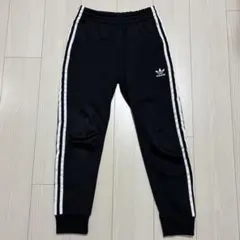 アディダス　adidasトラックパンツ 黒 XSサイズ