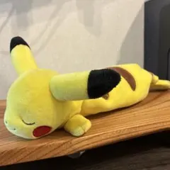 ポケットモンスター　ピカチュウ　ぬいぐるみ　　筆箱　ポーチ