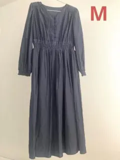 M しまむら　ネイビー　長袖　Vネックシャーリングワンピース　ロング