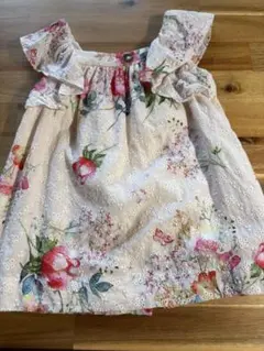 Zara 花柄フリル袖ワンピース