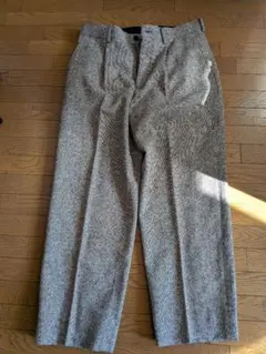 ウールパンツ