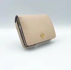 【TORY BURCH（トリーバーチ）】二つ折り財布 ベージュ レザー ロゴ金具